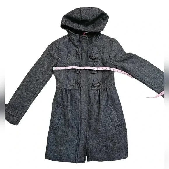 H&M Divided Gray Wool Blend Toggle Coat Hooded Y2K Academia Jacket Size 4 Preppy - Picture 6 of 7